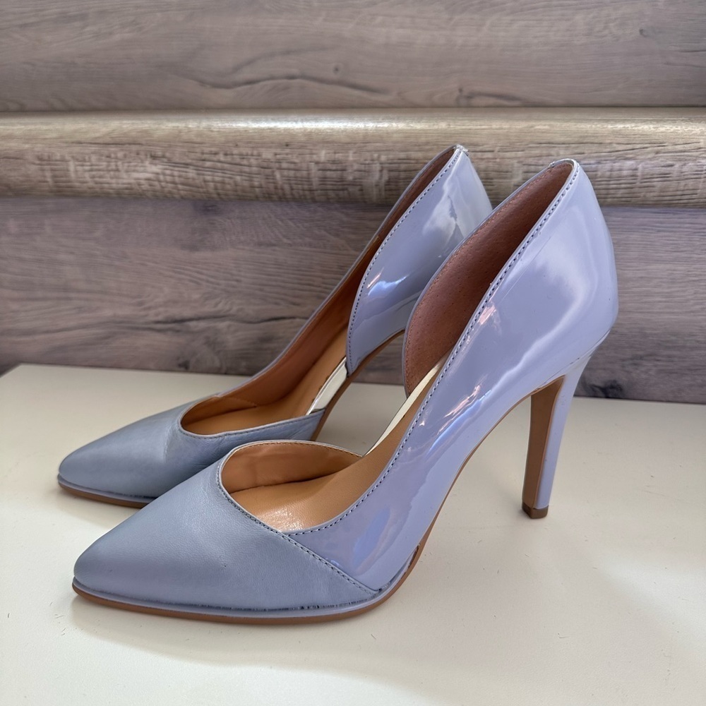 Kenneth Cole Reaction Heels size 6.5 - Picture 2 of 9